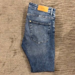 H&M Lightwash Skinny Jeans